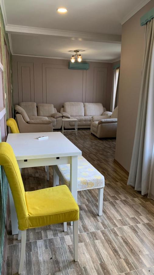קוטאיסי Apartment Mari מראה חיצוני תמונה